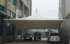 什么因素导致车篷损坏